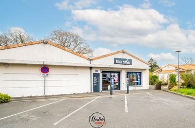 Fonds de commerce - 250 m²