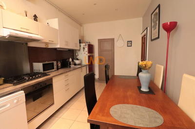 Appartement - 81 m² - 3 pièces