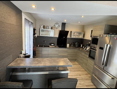 Maison - 105 m² - 5 pièces