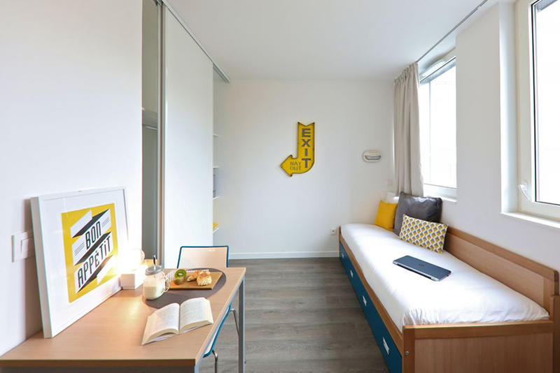 Appartement ancien - 23 m² - 1 pièce