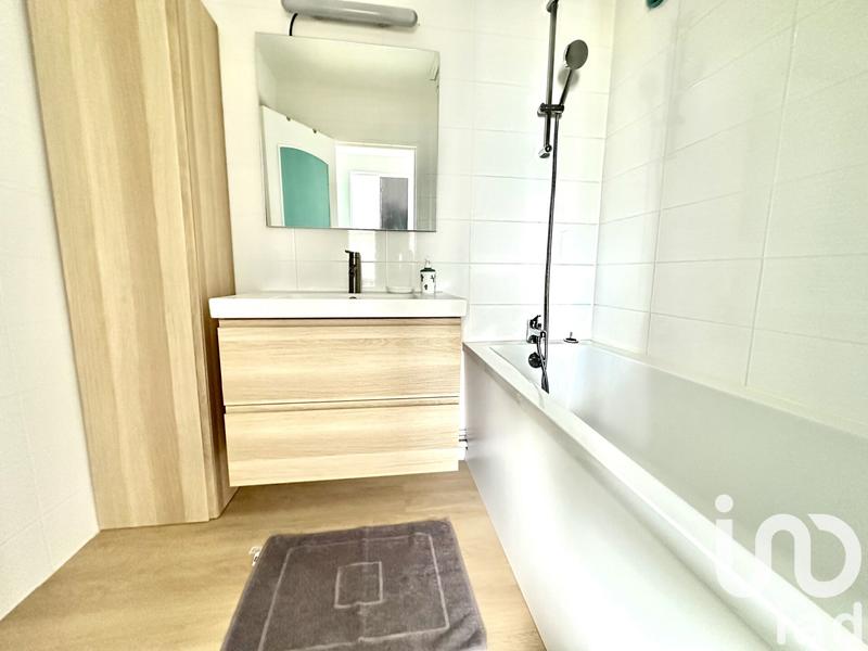 Appartement - 93 m² - 5 pièces