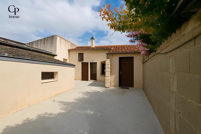 Maison traditionnelle - 170 m² - 6 pièces