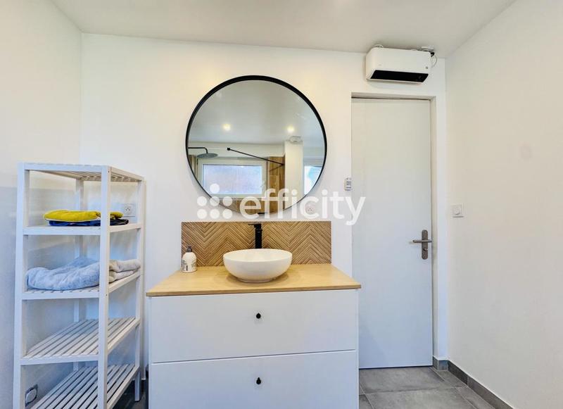 Appartement - 81 m² - 4 pièces