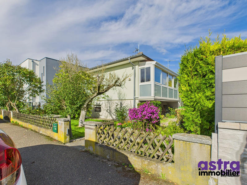 Maison - 105 m² - 5 pièces