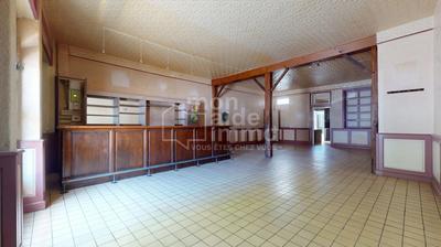 Local commercial - 225 m²