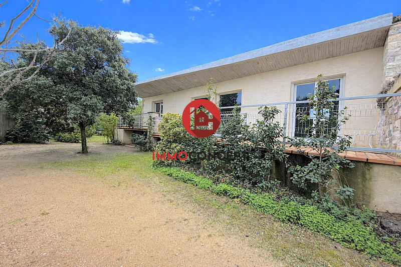 Maison - 186 m² - 7 pièces