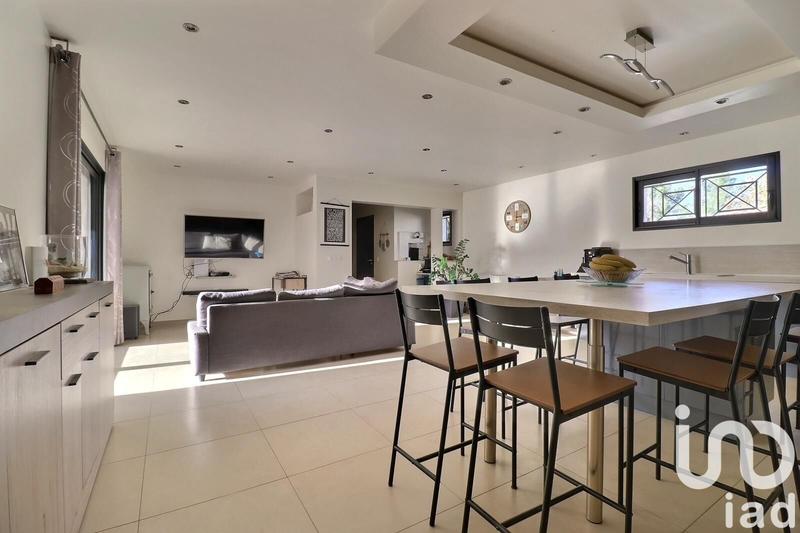 Maison - 134 m² - 7 pièces