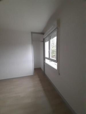 Pavillon - 96 m² - 5 pièces