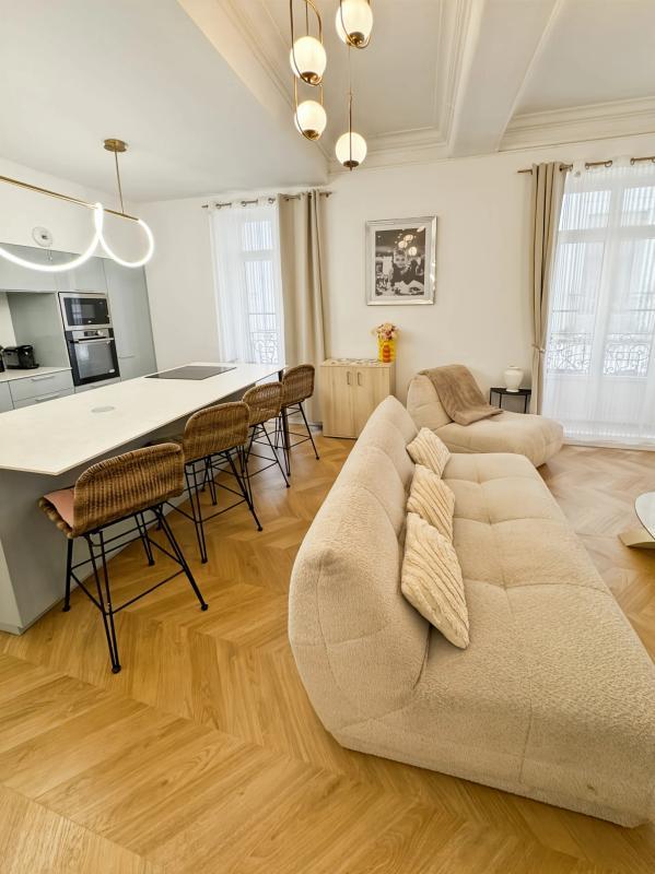 Appartement - 86 m² - 4 pièces