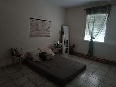 Maison - 96 m² - 4 pièces