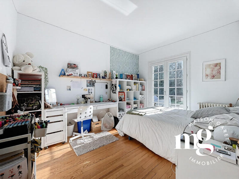 Maison - 192 m² - 6 pièces