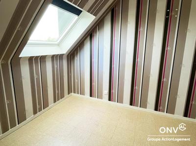 Appartement - 82 m² - 4 pièces