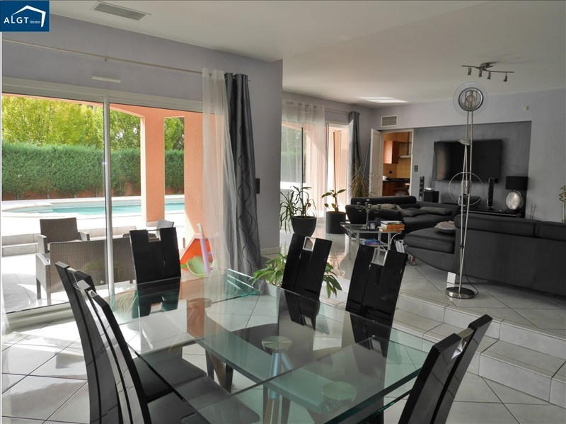 Villa - 172 m² - 6 pièces