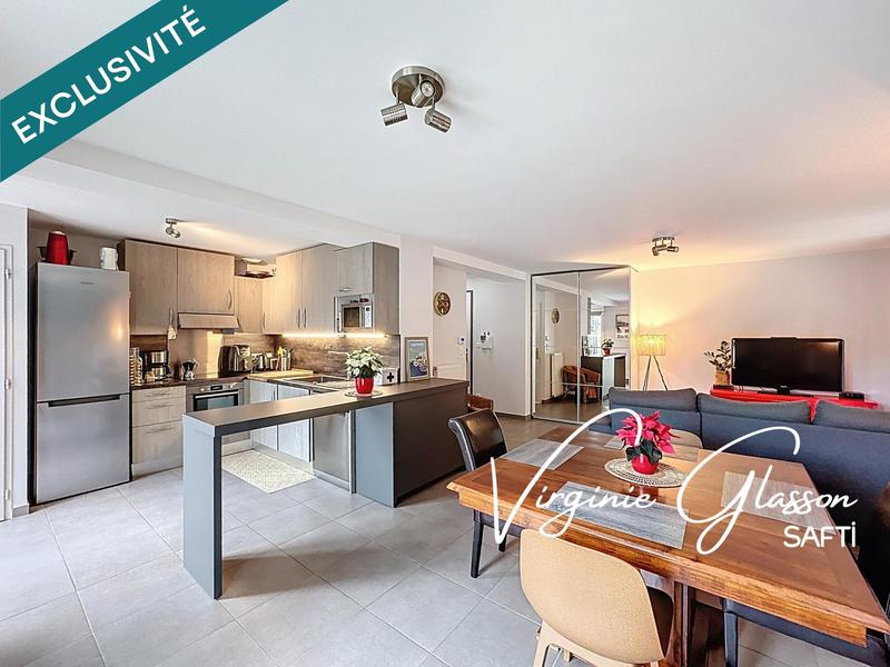 Appartement - 85 m² - 4 pièces