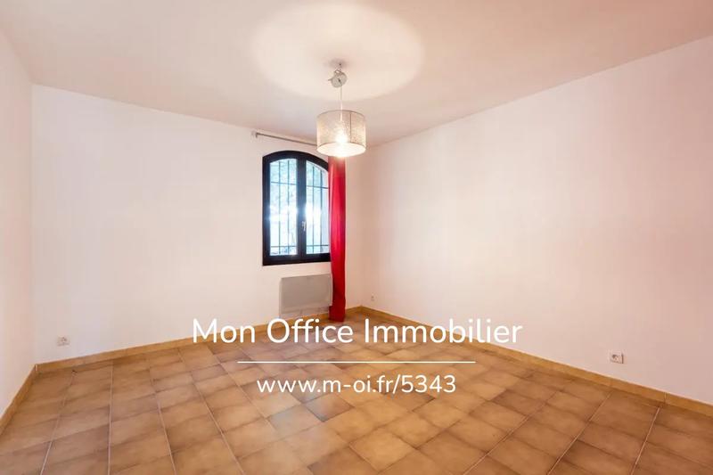Maison - 188 m² - 8 pièces