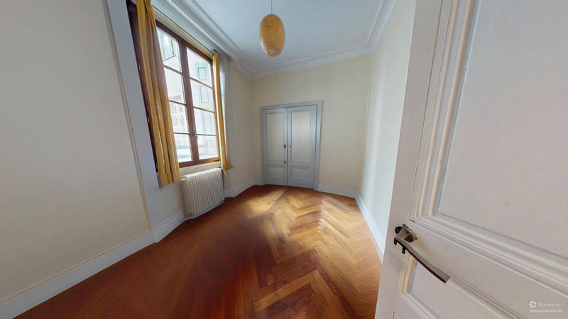 Appartement - 94 m² - 4 pièces