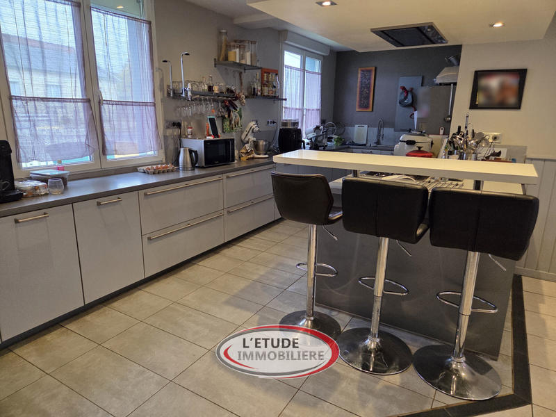 Maison - 132 m² - 6 pièces