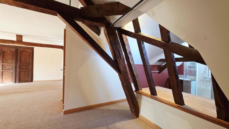 Maison - 409 m² - 13 pièces