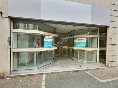 Local commercial - 93 m²