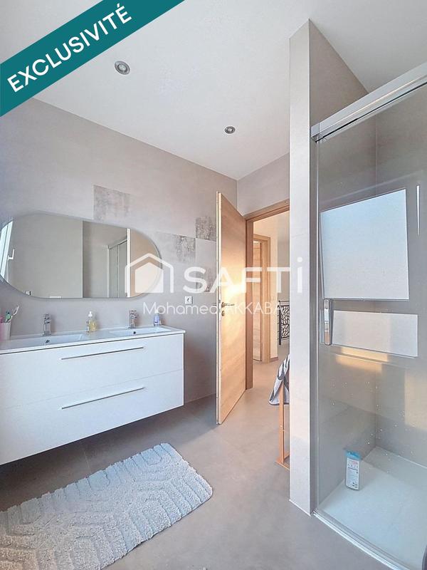 Maison - 120 m² - 5 pièces