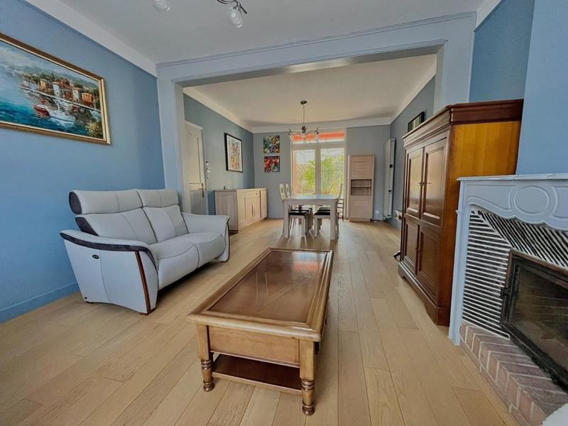 Villa - 172 m² - 6 pièces