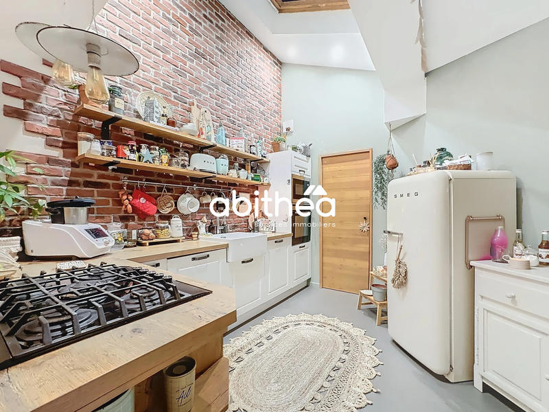 Maison - 102 m² - 5 pièces