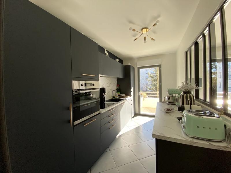 Appartement - 72 m² - 3 pièces