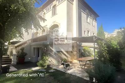 Maison - 188 m² - 7 pièces