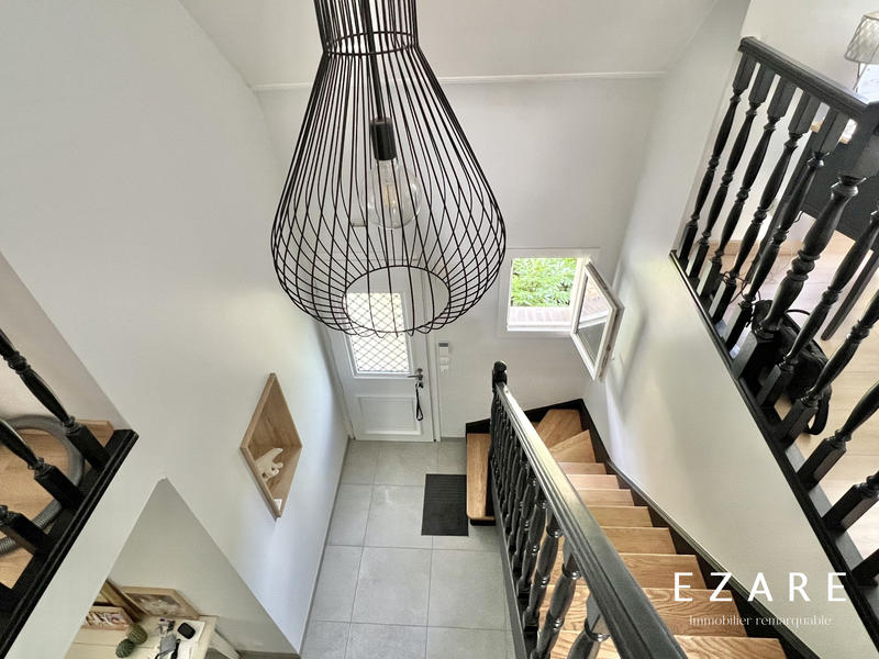 Maison - 165 m² - 7 pièces