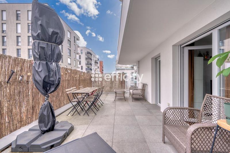 Appartement - 79 m² - 4 pièces