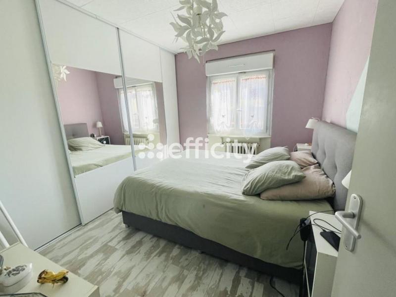 Maison - 88 m² - 5 pièces