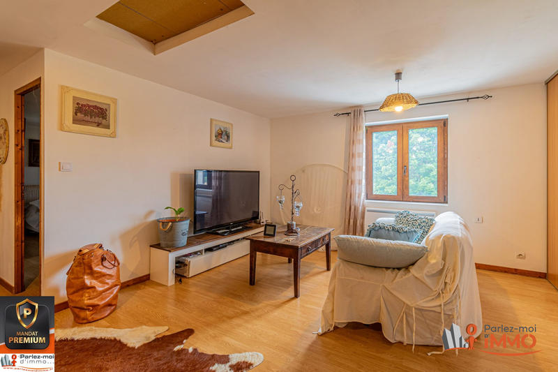 Ferme - 229 m² - 5 pièces