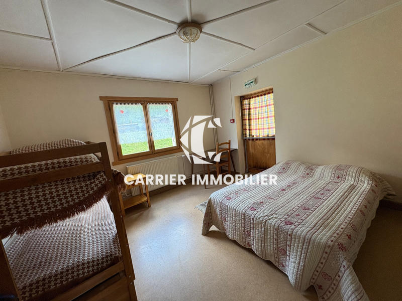 Châlet - 328 m² - 16 pièces