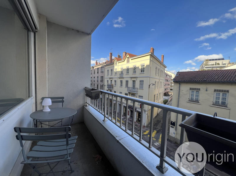 Appartement - 49 m² - 2 pièces