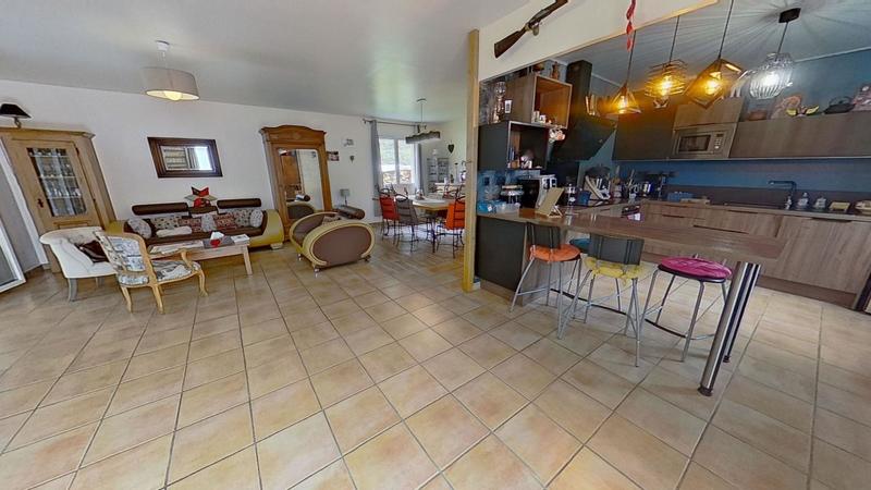 Villa - 200 m² - 7 pièces