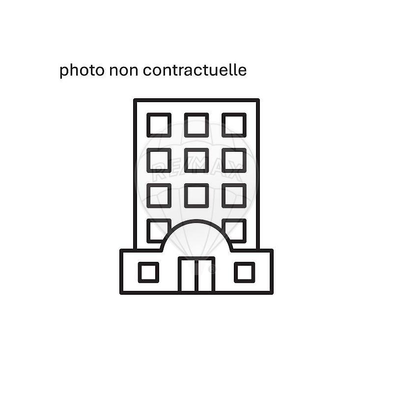 Immeuble - 220 m² - 12 pièces