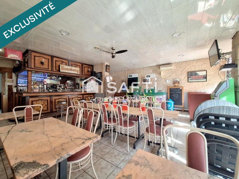 Local commercial - 100 m² - 4 pièces