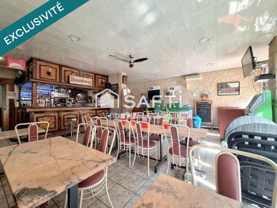 Local commercial - 100 m² - 4 pièces