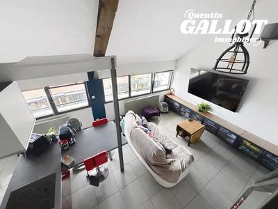 Loft - 44 m² - 2 pièces