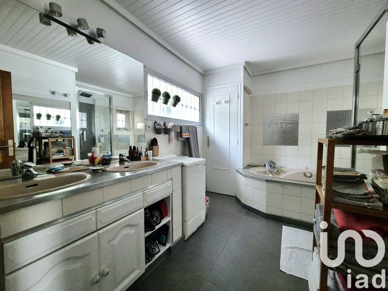 Maison - 126 m² - 6 pièces