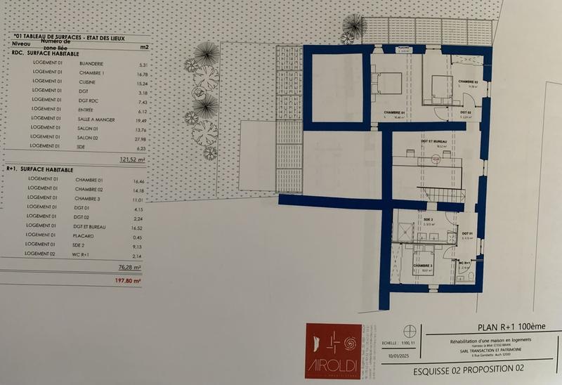 Maison - 202 m² - 8 pièces