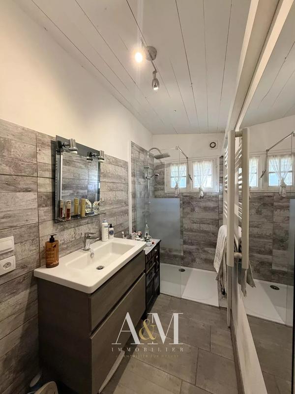 Mas - 71 m² - 4 pièces