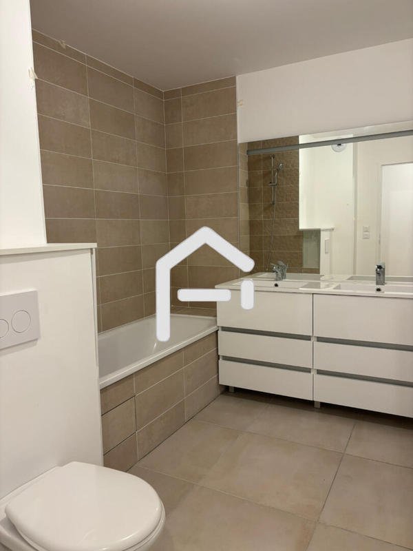 Appartement - 109 m² - 5 pièces