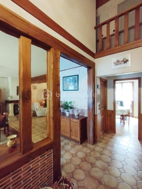 Maison traditionnelle - 170 m² - 7 pièces