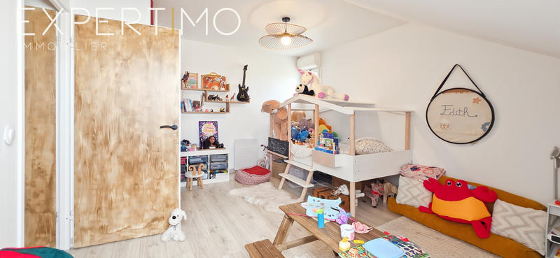 Appartement - 76 m² - 3 pièces