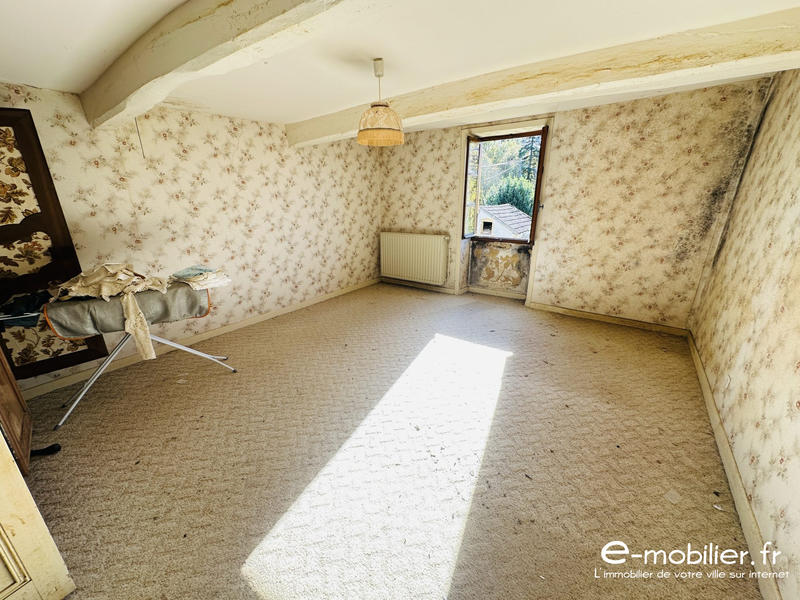 Maison - 141 m² - 5 pièces