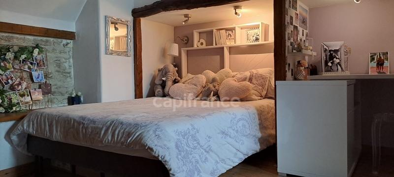 Maison - 174 m² - 11 pièces