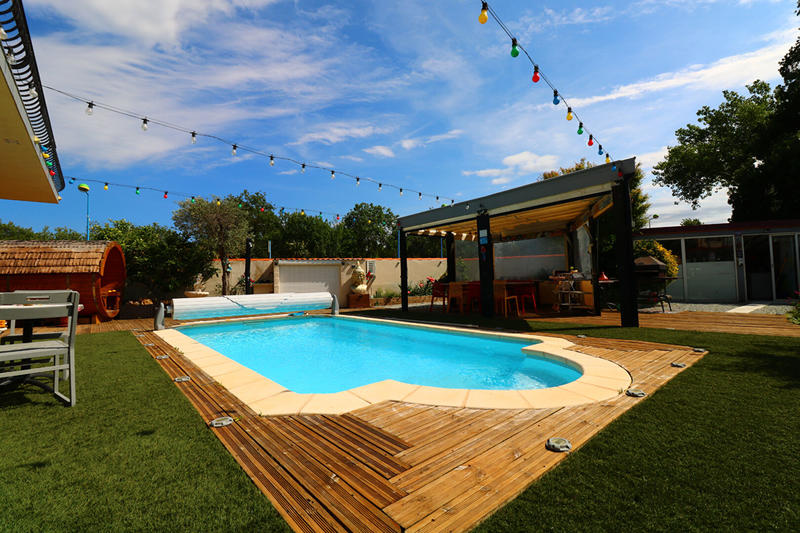 Maison - 197 m² - 8 pièces