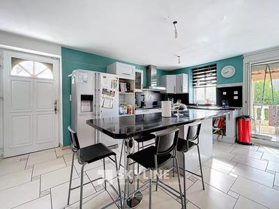 Maison - 147 m² - 7 pièces