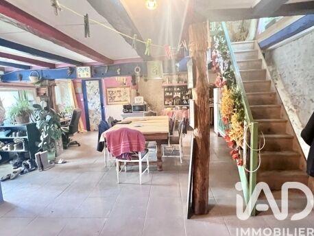 Maison - 121 m² - 5 pièces